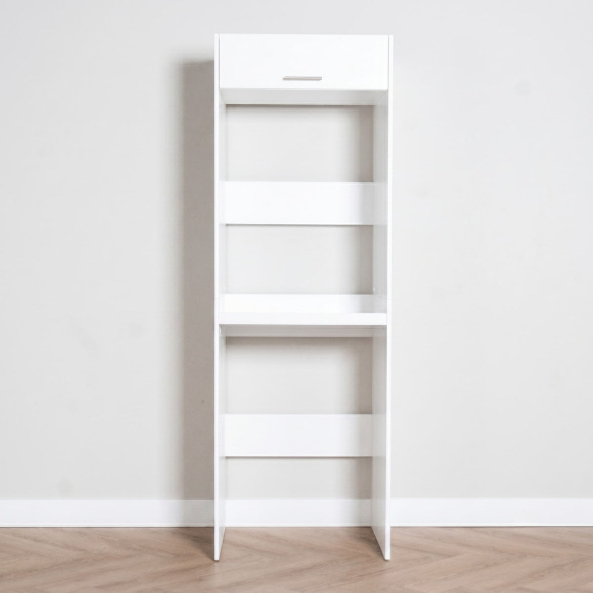 White wooden washingmachine shelf unit
